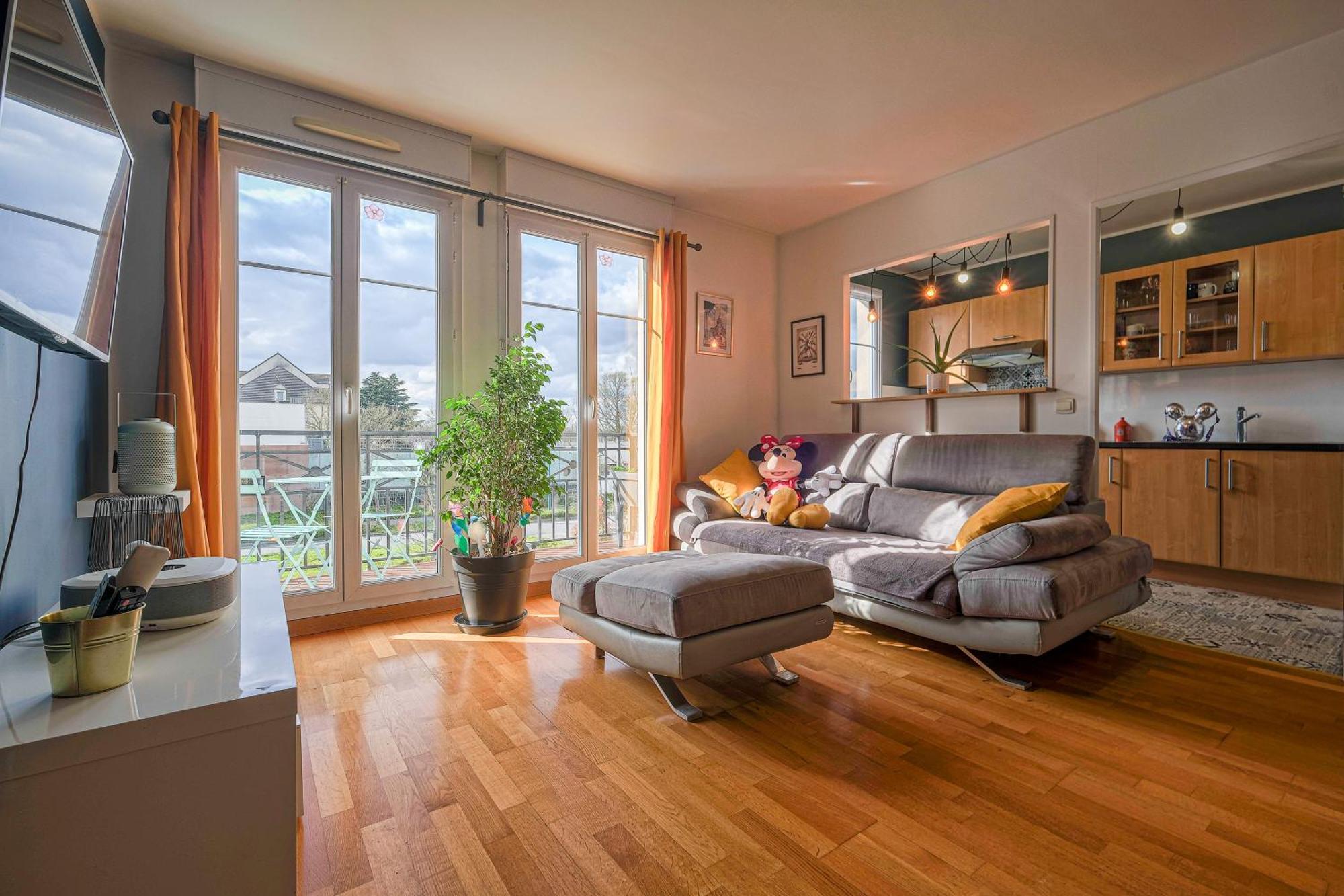 Apart' Minnie - Disneyland Paris - 3 Bedrooms - Parking Prive 마그니 레 홍그레 외부 사진